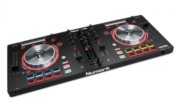 Mixtrack Pro 3 DJ controller