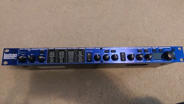 Lexicon mx200 reverb/delay rack mount unit